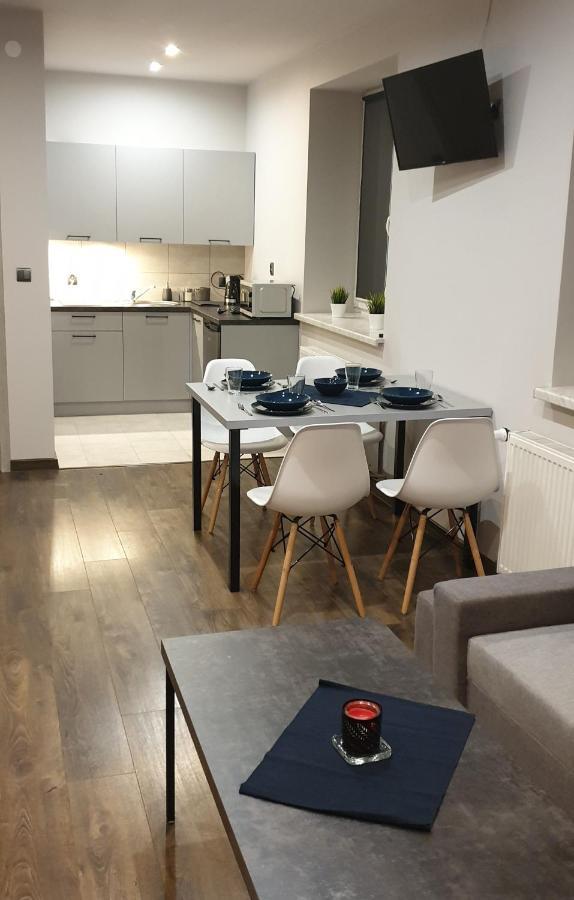 Wadowice Apartamenty Nad Skawa Ngoại thất bức ảnh